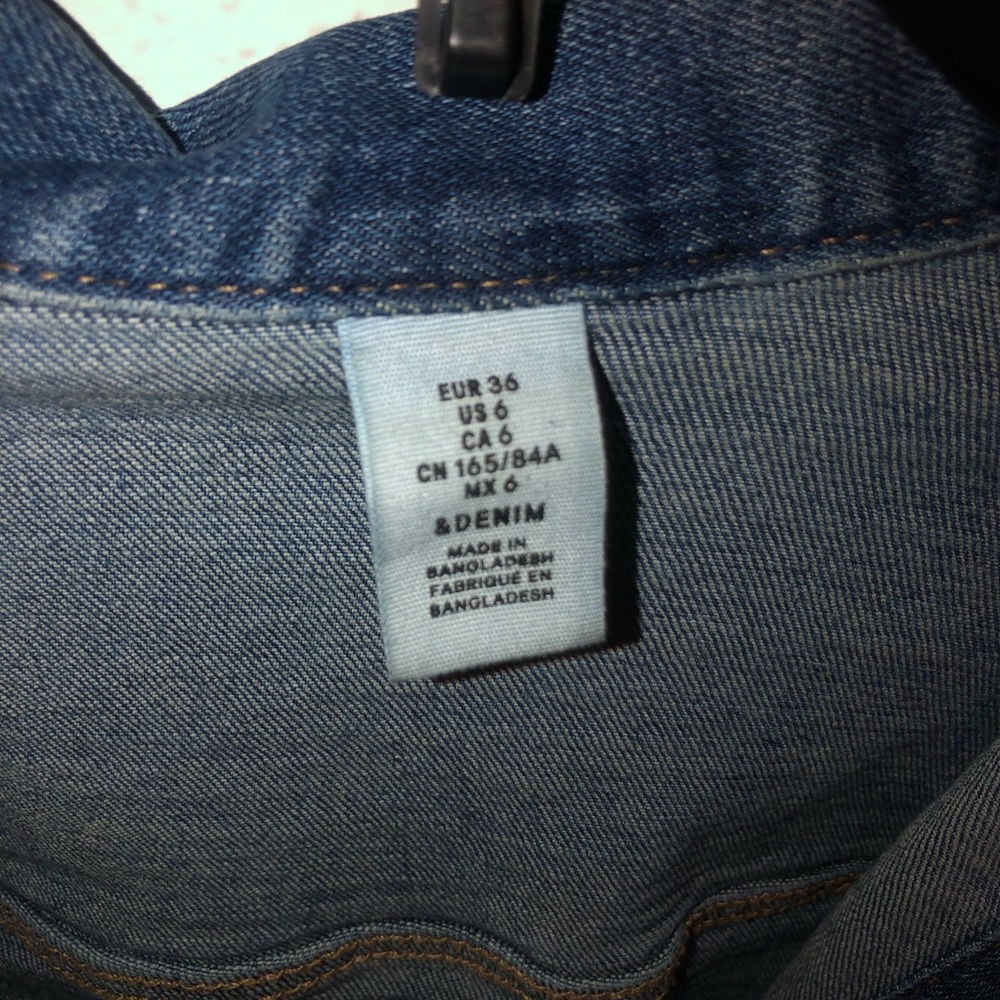 jean jacket - Picture 3 of 3